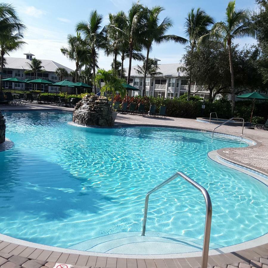 Vacation In Paradise Lely Resort Exterior foto