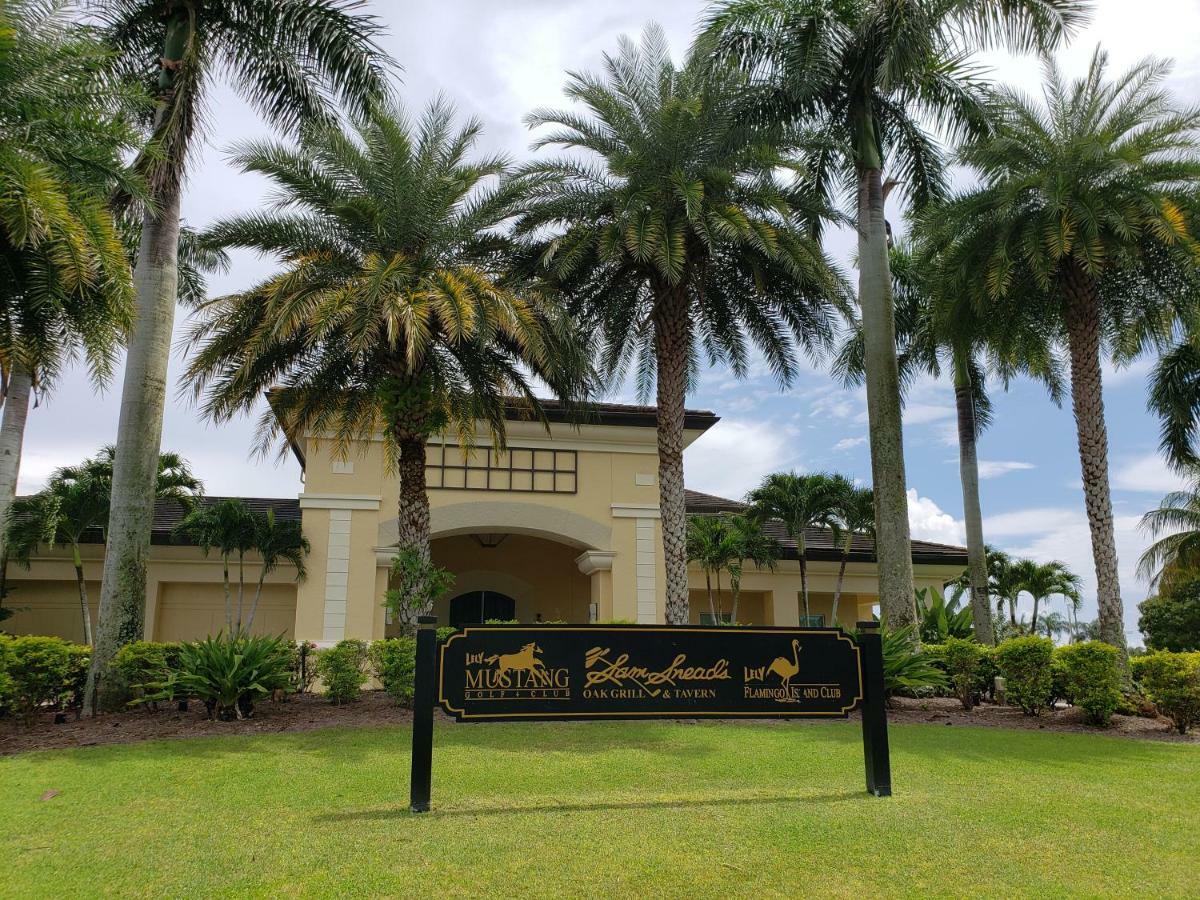 Vacation In Paradise Lely Resort Exterior foto
