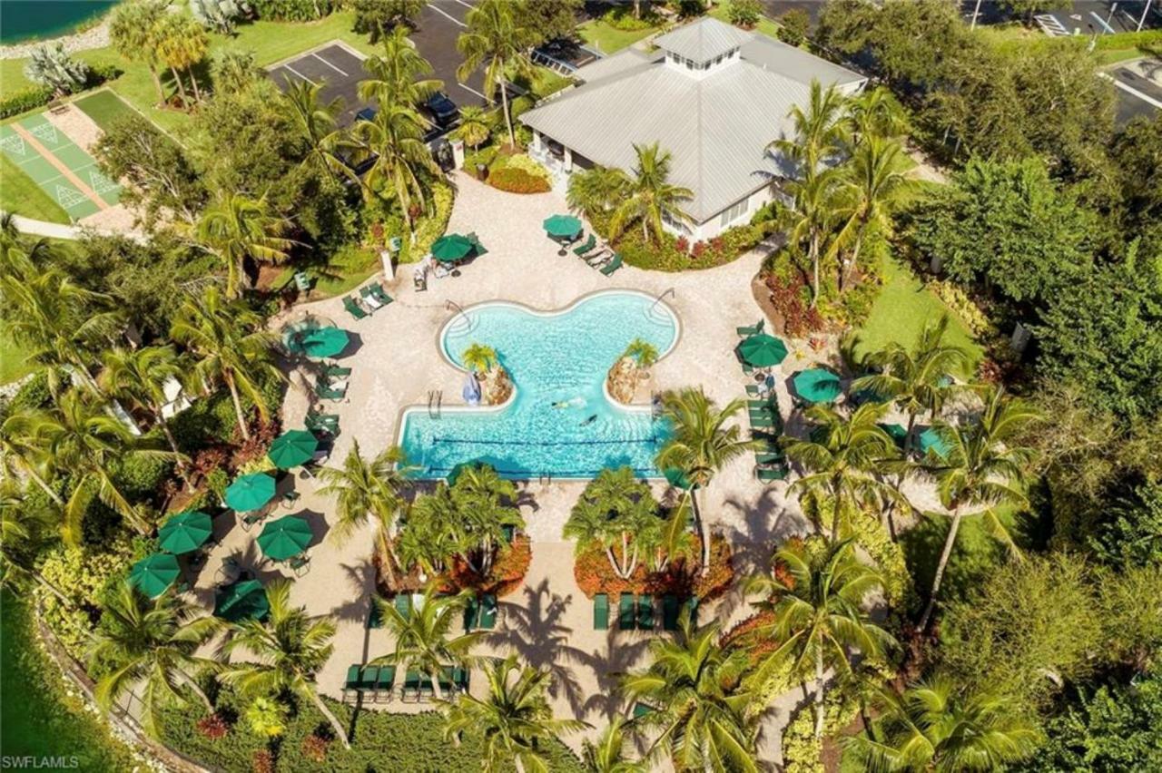 Vacation In Paradise Lely Resort Exterior foto